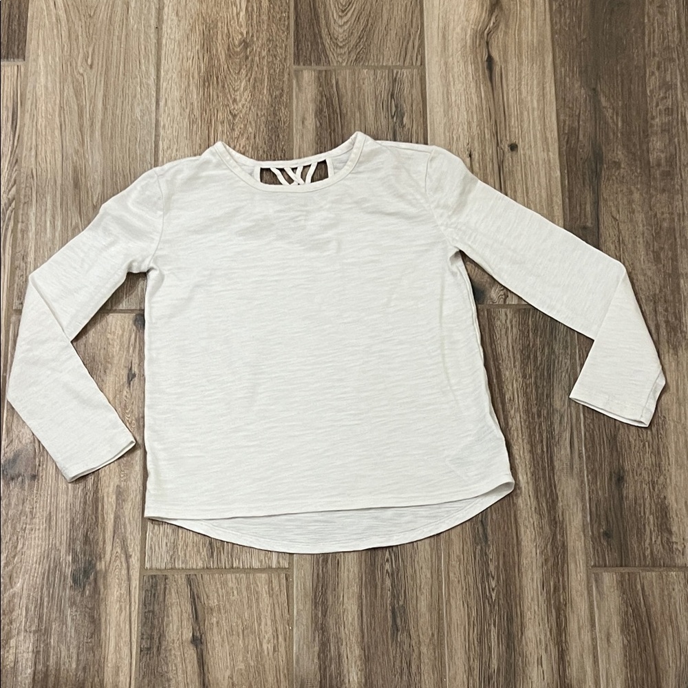 Girls GAP 
Cream Long Sleeve Top Size S (6-7)